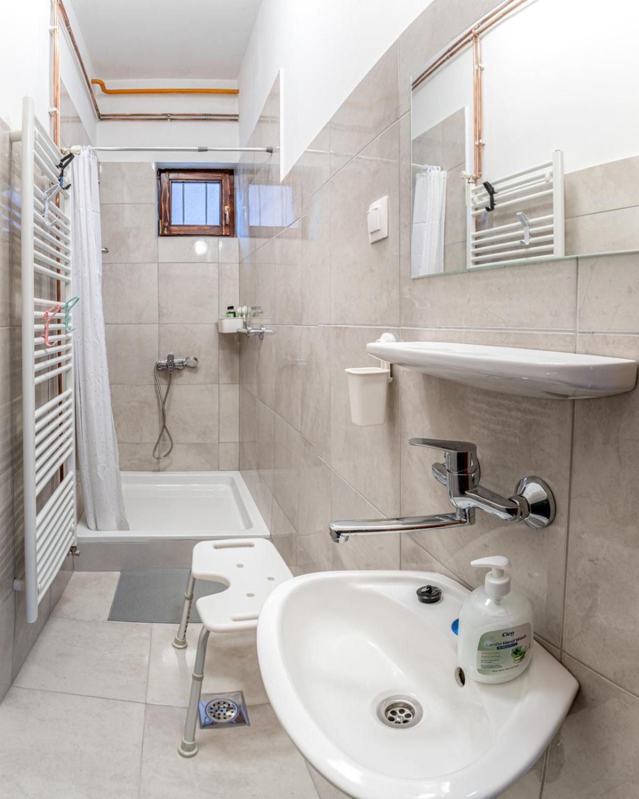 Apartman Jabuka Karlovac Luaran gambar